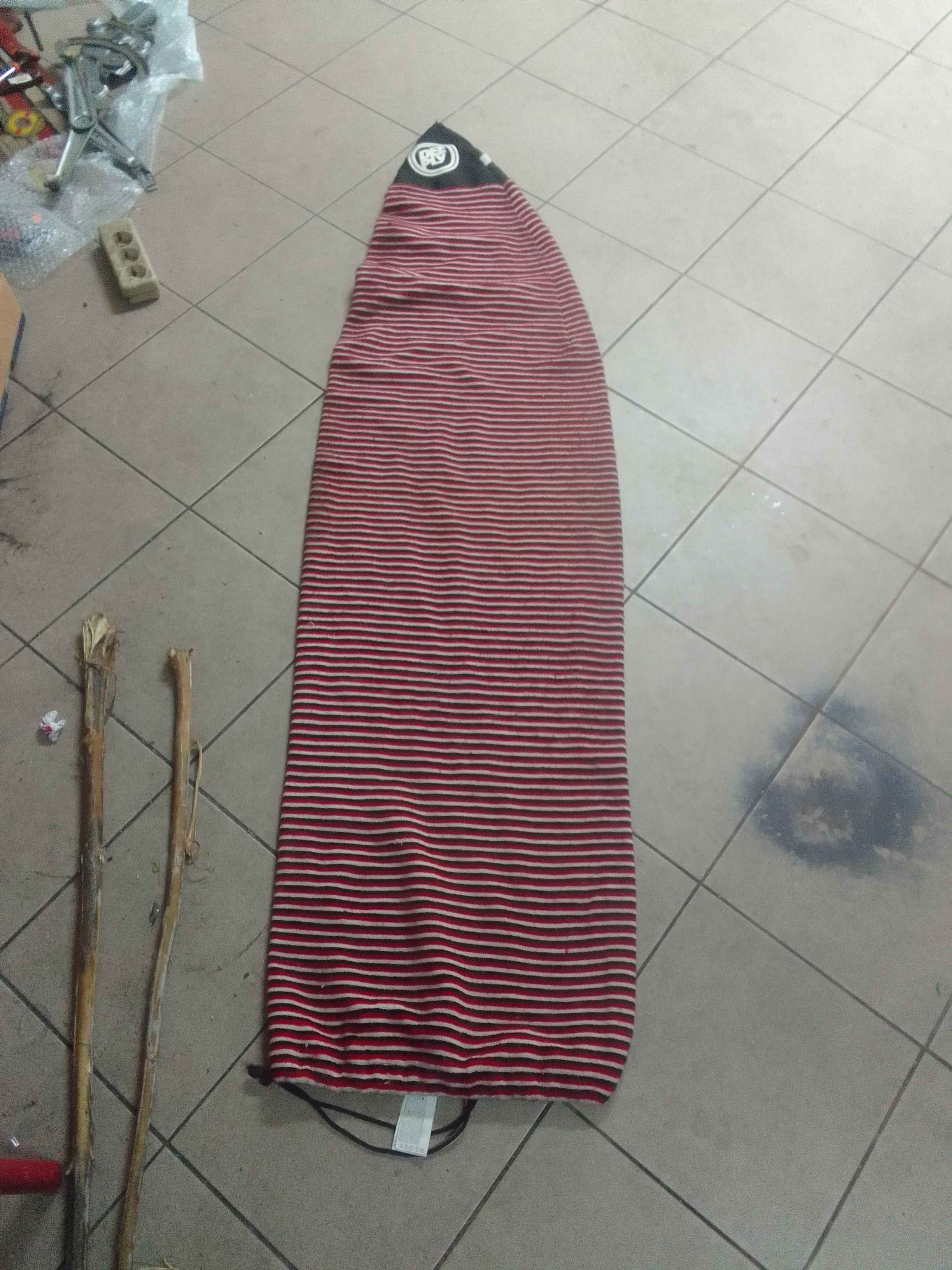equipamento surf , Helmet, ancoragem para transporte...